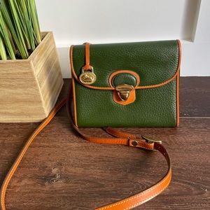 VINTAGE 80s DOONEY&BOURKE IVY GREEN CROSSBODY